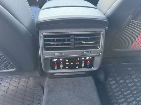 Used 2026 Audi Q8 Premium Plus image 16
