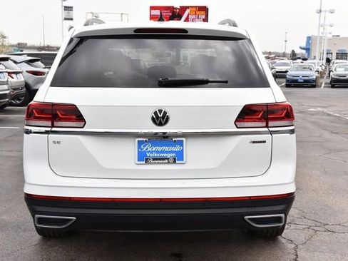 Certified 2023 Volkswagen Atlas SE w/ Black Wheel Package image 6