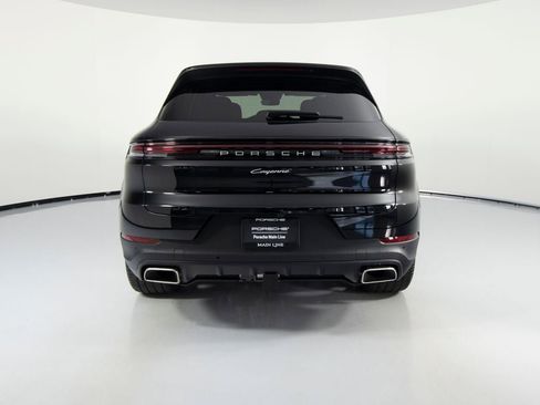 New 2026 Porsche Cayenne AWD/4WD image 9