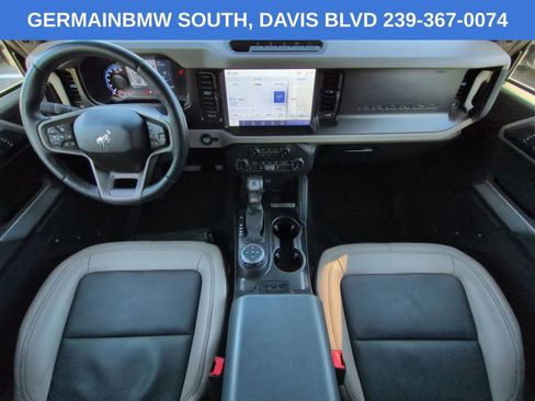 Used 2022 Ford Bronco Wildtrak AWD/4WD image 16