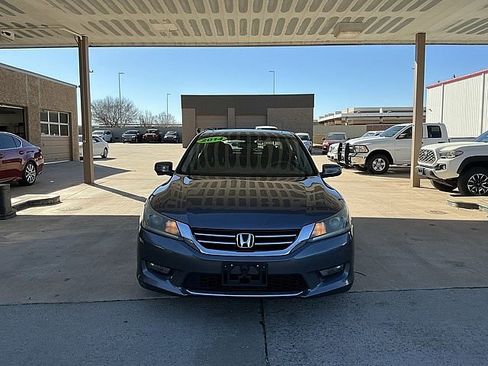 Used 2014 Honda Accord EX image 2