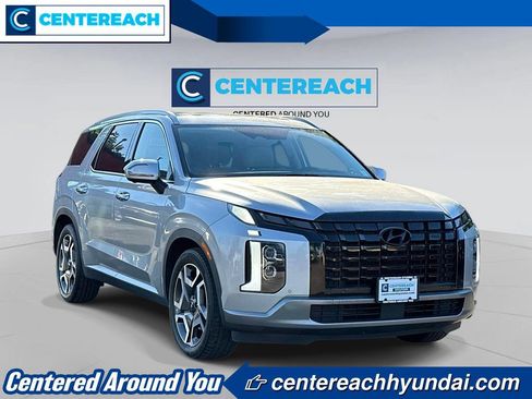 Used 2023 Hyundai Palisade SEL w/ Cargo Package AWD/4WD image 2