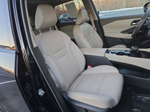 Certified 2023 Nissan Rogue SL image 27