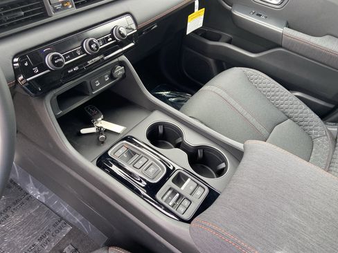 New 2026 Honda Pilot Sport image 27