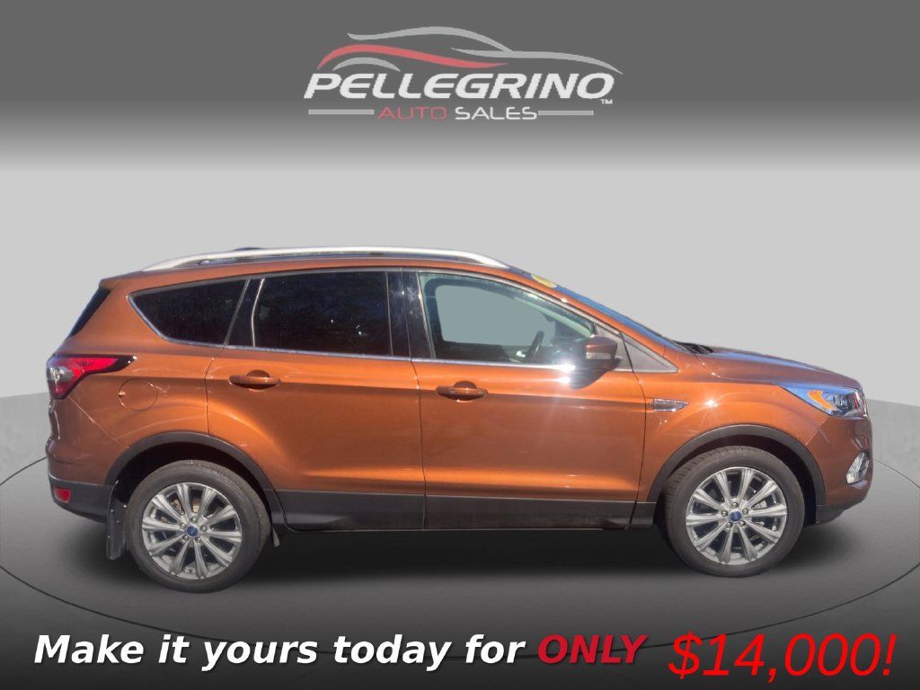 Used 2017 Ford Escape Titanium AWD/4WD image 8