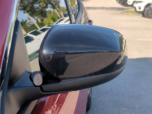 New 2025 Jeep Compass Latitude image 12