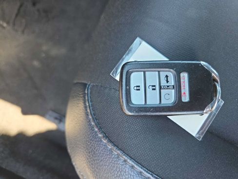 Used 2020 Honda Civic Sport image 28