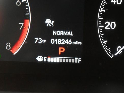 Used 2024 Honda HR-V LX image 30