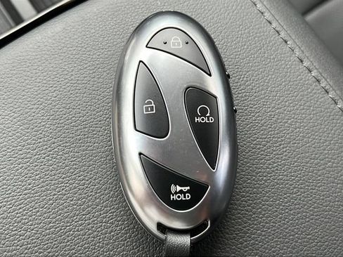 Used 2025 Hyundai Tucson Limited FWD image 37