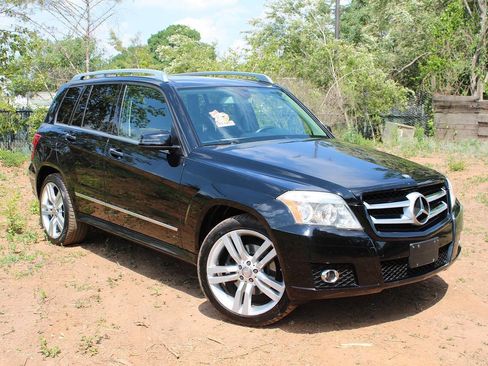 Used 2012 Mercedes-Benz GLK 350 4MATIC image 3
