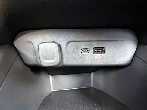 Used 2024 Chevrolet Trax LS w/ LS Convenience Package FWD image 24