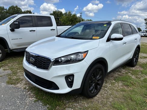 Used 2020 Kia Sorento EX FWD image 3