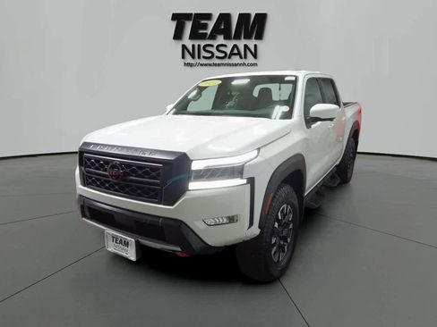 Used 2023 Nissan Frontier PRO-4X w/ Pro Convenience Package image 3