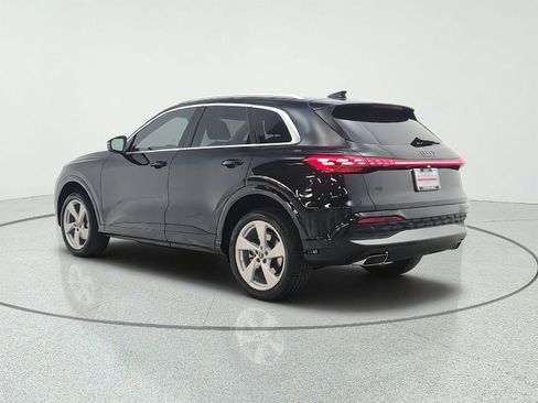 Used 2025 Audi Q5 Premium Plus w/ Premium Plus AWD/4WD image 7