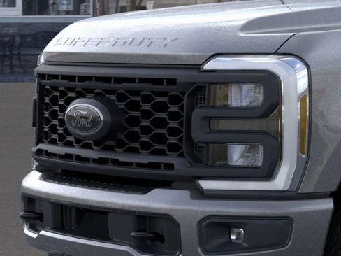 New 2025 Ford F350 Lariat w/ Lariat Ultimate Package image 17