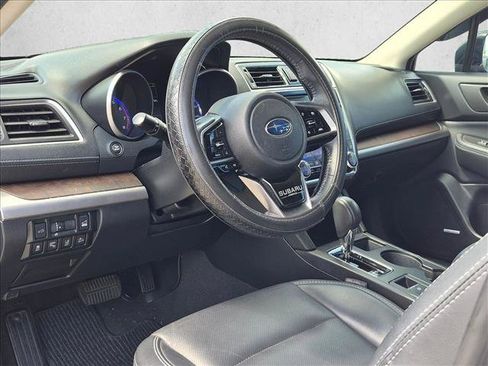 Used 2018 Subaru Outback 2.5i Limited AWD/4WD image 7