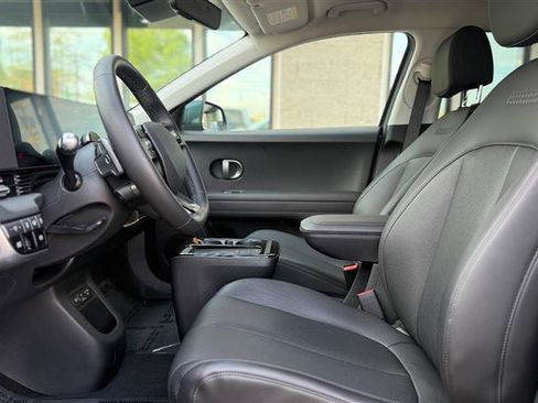 Used 2025 Hyundai Ioniq 5 SEL RWD image 11
