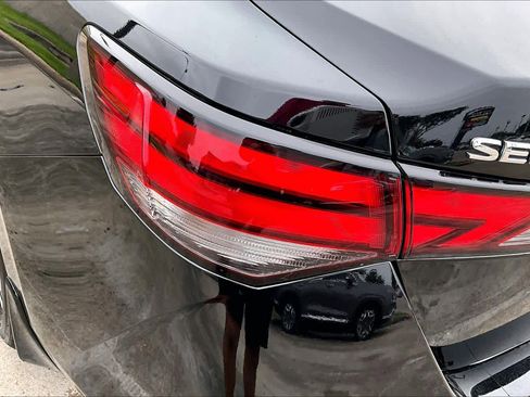 Certified 2024 Nissan Sentra SV w/ Lighting Package FWD image 28