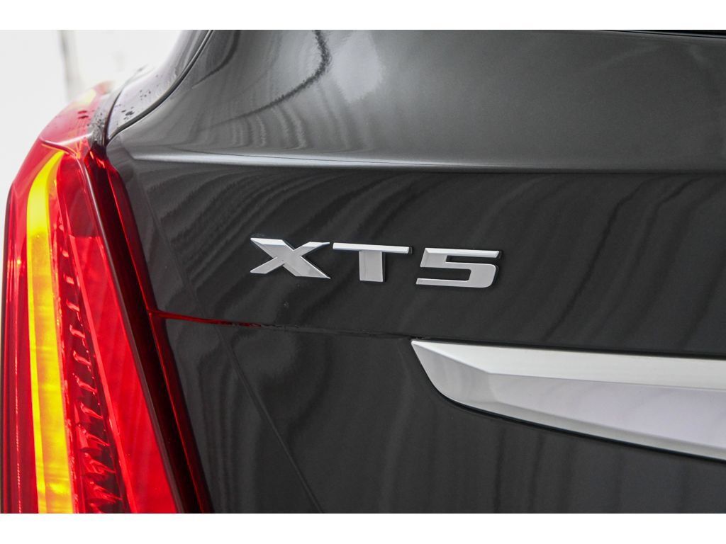 Used 2023 Cadillac XT5 Premium Luxury FWD image 62