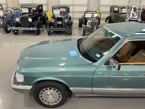 Used 1987 Mercedes-Benz 420 SEL image 24