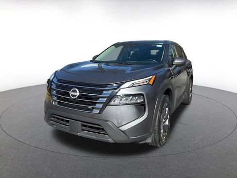 Used 2025 Nissan Rogue SV image 7