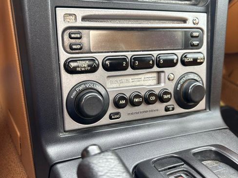 Used 1995 MAZDA MX-5 Miata RWD image 48