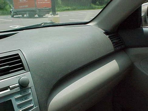 Used 2007 Toyota Camry LE FWD image 19