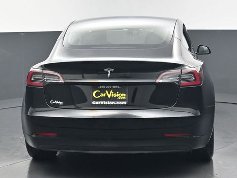 Used 2023 Tesla Model 3 Standard Range RWD image 3