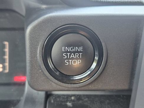 Used 2024 Toyota Tacoma SR w/ SR Upgrade Package AWD/4WD image 19