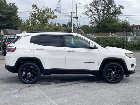 Used 2020 Jeep Compass Latitude w/ Cold Weather Group image 20