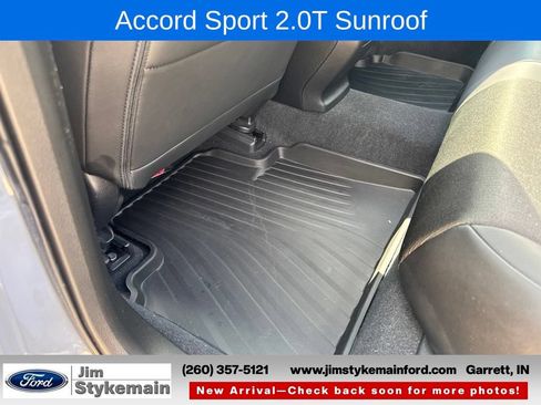 Used 2022 Honda Accord Sport image 11