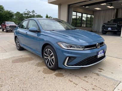 New 2025 Volkswagen Jetta SE