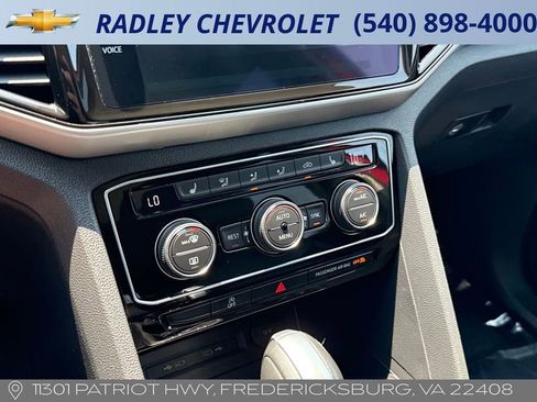 Used 2022 Volkswagen Atlas SEL image 21