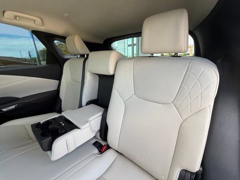 Used 2024 Lexus RX 350 Premium Plus w/ Convenience Package AWD/4WD image 15