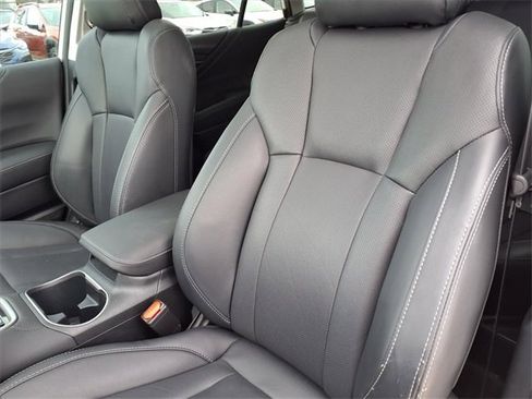 Used 2023 Subaru Outback Limited image 7