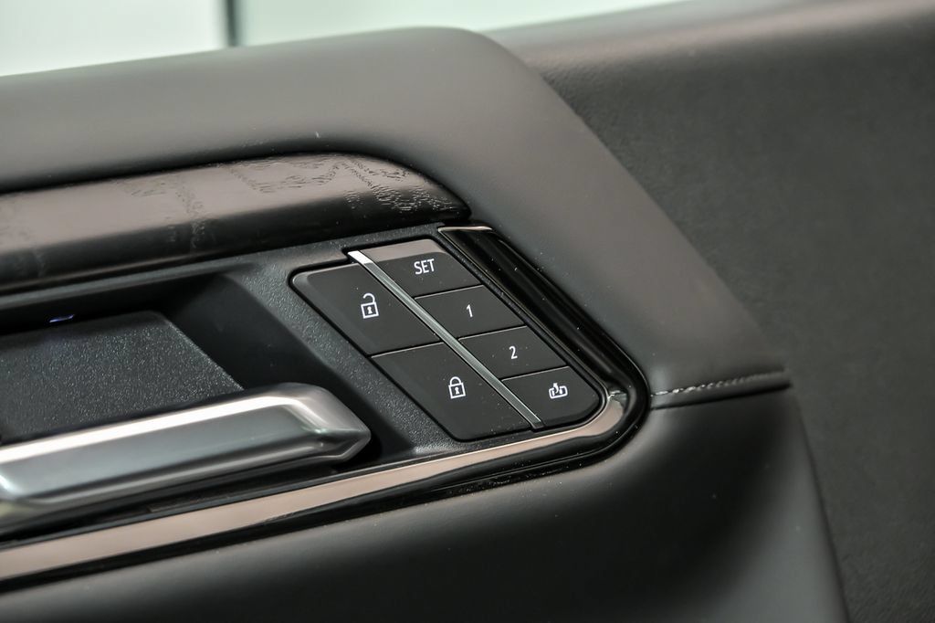 New 2026 GMC Sierra 1500 AT4X AWD/4WD image 6