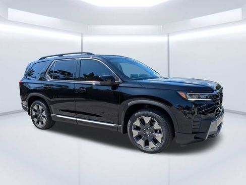 New 2026 Honda Pilot Touring image 2