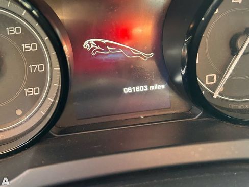Used 2015 Jaguar F-TYPE S RWD image 10