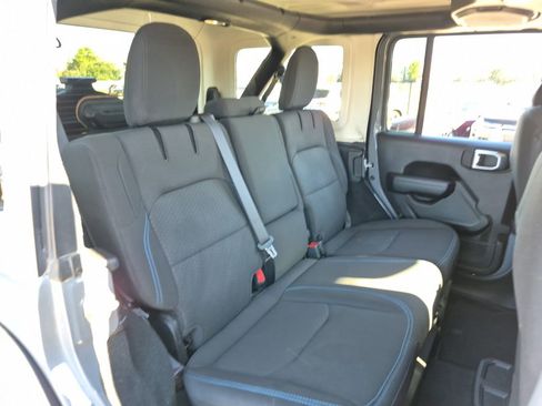 Used 2023 Jeep Wrangler Unlimited Rubicon 4xe w/ Cold Weather Group AWD/4WD image 75