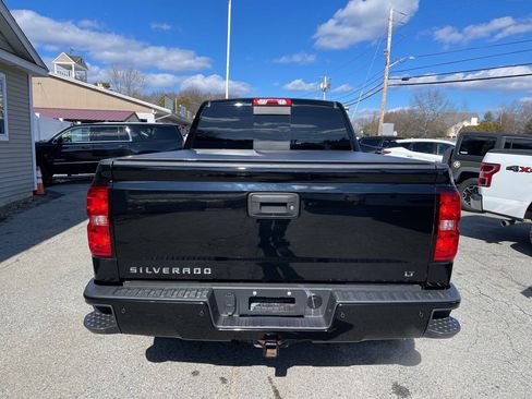 Used 2017 Chevrolet Silverado 1500 LT w/ LT Convenience Package AWD/4WD image 6
