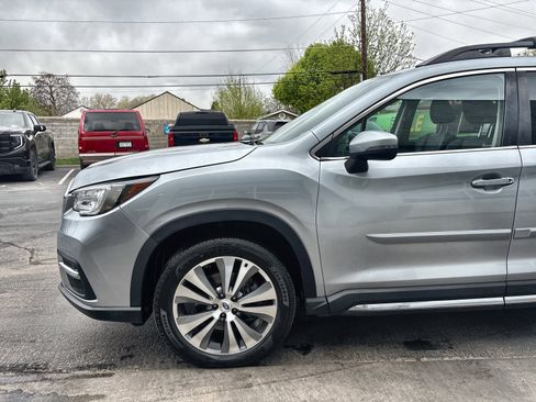 Used 2020 Subaru Ascent Limited w/ Technology Package image 17