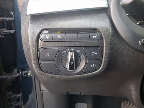 Used 2019 INFINITI QX50 Essential w/ Premium Heat Package image 25