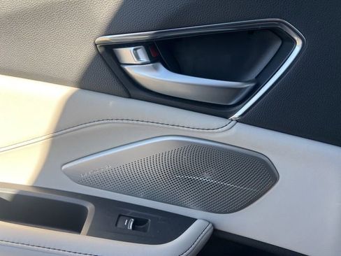 Used 2025 Acura RDX SH-AWD w/ Advance Package image 28