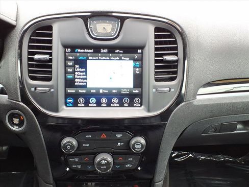 Used 2018 Chrysler 300 S w/ S Model Appearance Package image 27