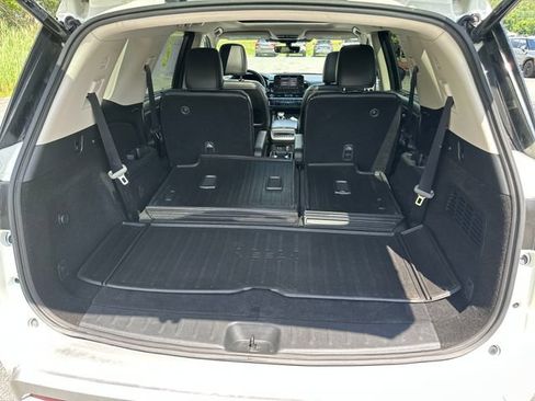 Used 2023 Nissan Pathfinder Platinum AWD/4WD image 23