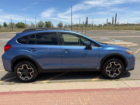 Used 2014 Subaru Crosstrek 2.0i Premium AWD/4WD image 4