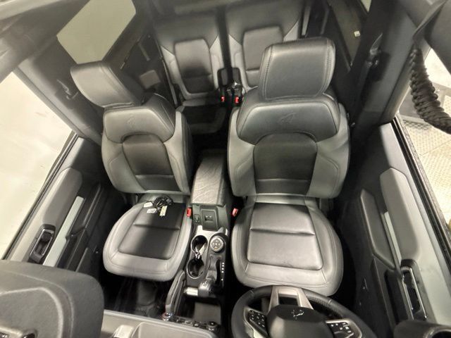 Used 2024 Ford Bronco Big Bend w/ Sasquatch Package AWD/4WD image 11