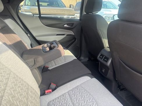 Used 2024 Chevrolet Equinox LT image 15