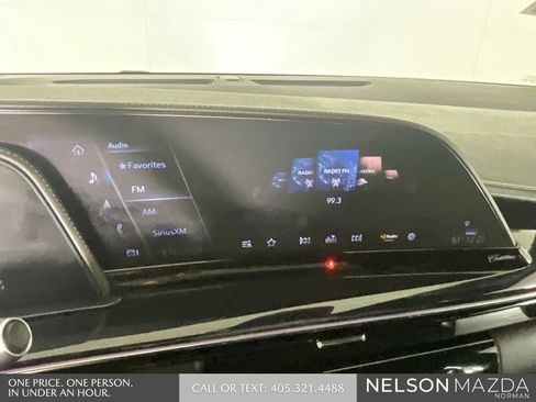 Used 2023 Cadillac Escalade Sport AWD/4WD image 35