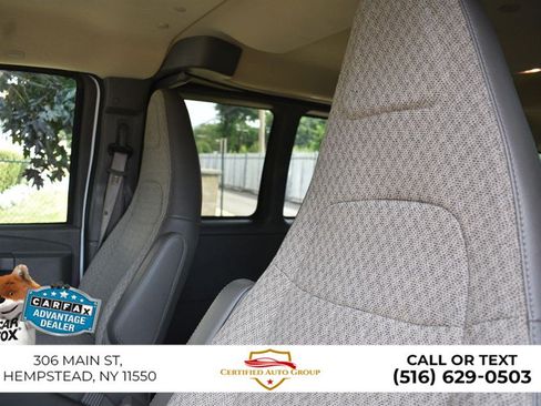 Used 2023 Chevrolet Express 3500 LT RWD image 9